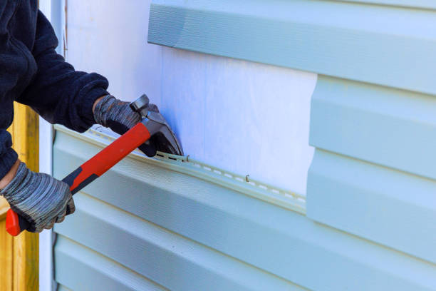 Reliable Emergency Siding Repair contractor in East Liverpool, OH by Squared Siding